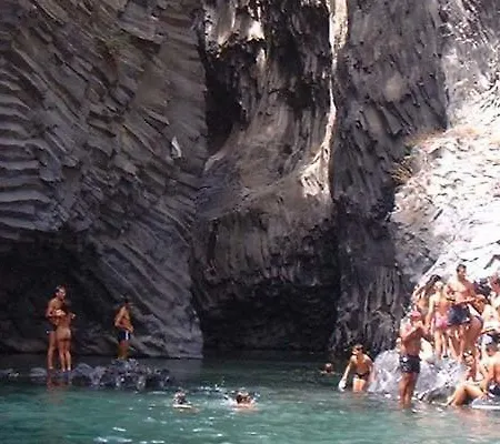 Casa Porta Naxos Sicilia Taormina