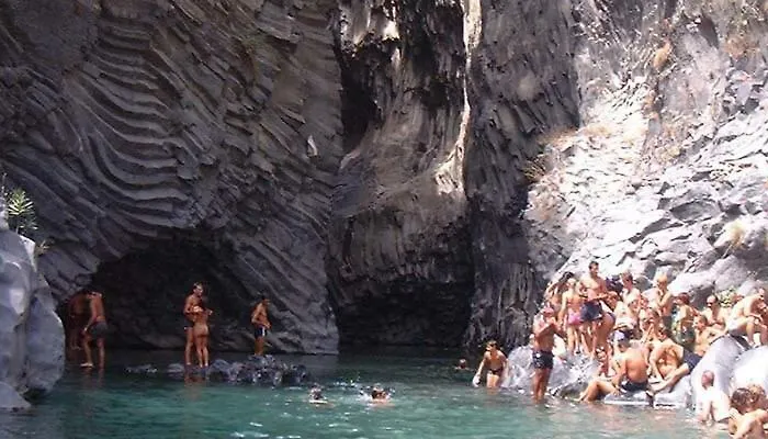 Casa Porta Naxos Sicilia Taormina